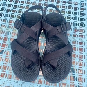 Chaco Sandals Z/2 Black Classic Unaweep Vibram Soles Women’s Size 9